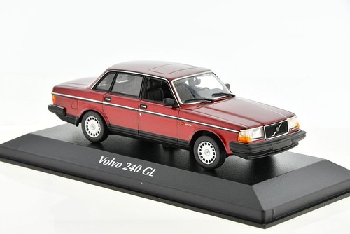 Volvo 240 dark red - dark, metallic
